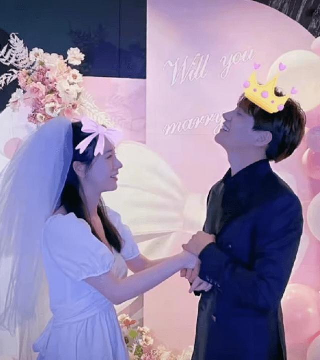 男人结婚后和老婆 比和姐姐亲近很多吗？游戏画面