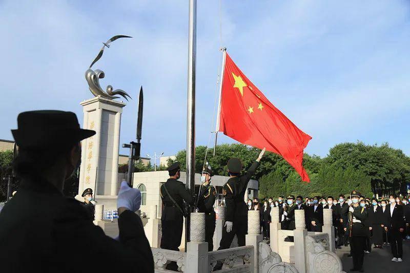 胡衡华：以实干实绩巩固拓展主题教育成果 努力在现代化新重庆建设中走在前列