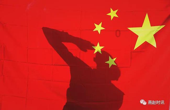 我不会让你身边的人看你笑话什么意思？游戏画面