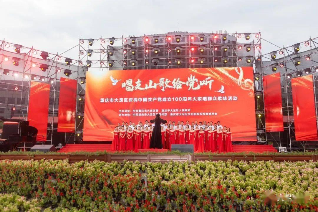 小金豆到哈尔滨手机冻关机,185大帅哥为小金豆们送暖宝宝,让小金豆体验“滨”至如归!
